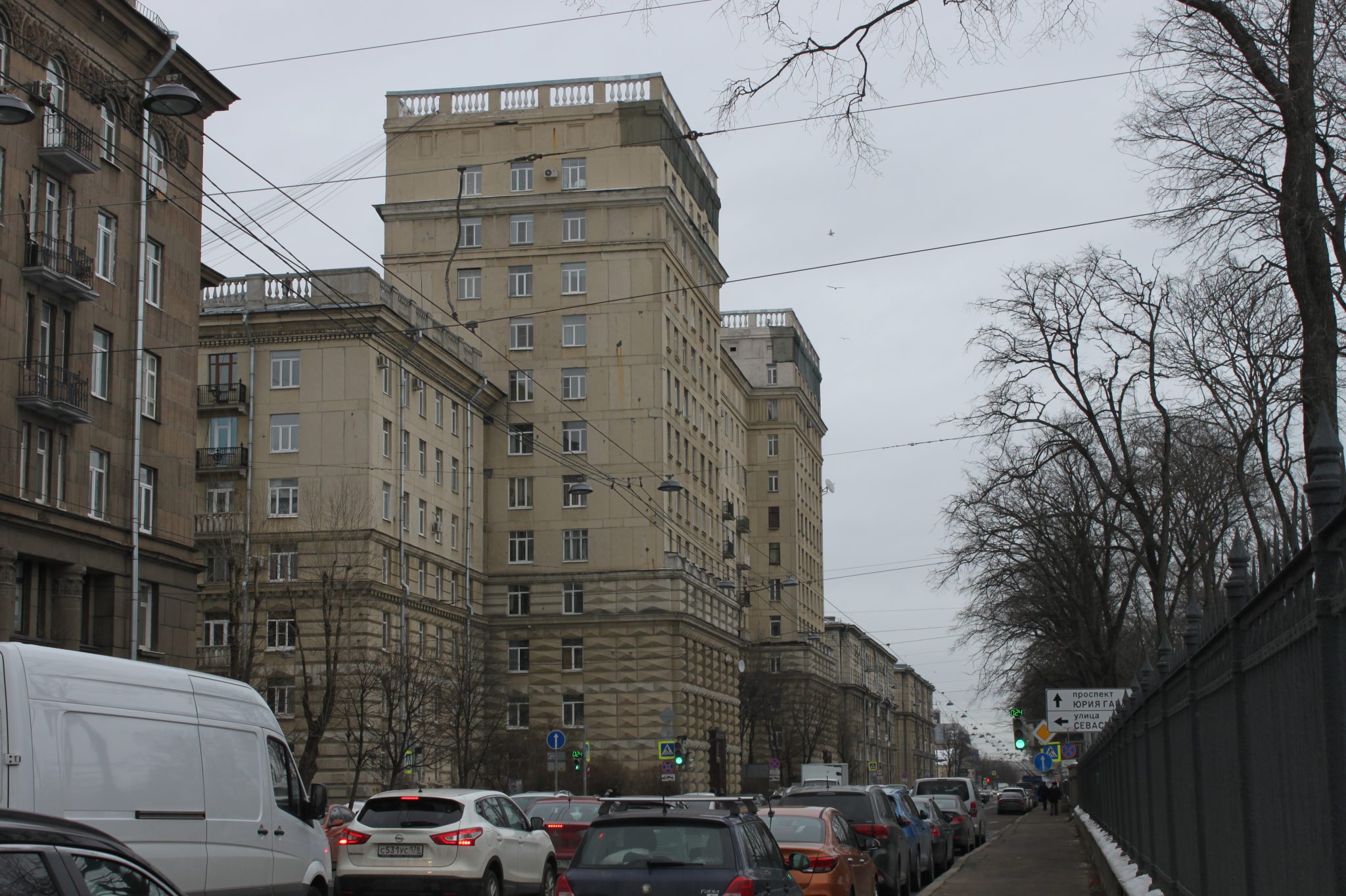 Кузнецовская улица. Виды улиц Санкт-Петербурга.