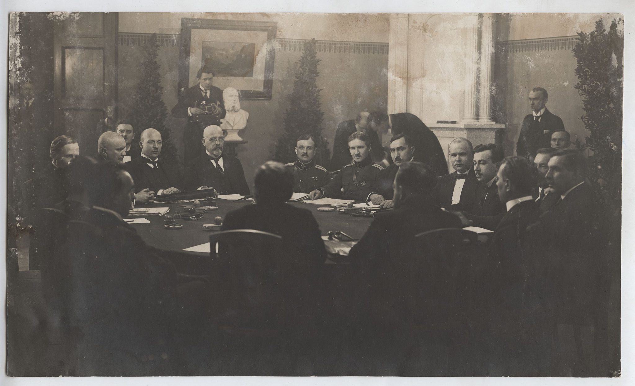 2 Февраля 1920 — Тартуский Мирный договор между РСФСР И Эстонией.